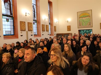 /A/2025/12/[UŽIVO] Povratak relikvija bl Alojzija Stepinca u Zagreb i zatvaranje Jubilejske godineNovi direktorij/251228 Zatvaranje Jubilejske godine - misa u Brezovici (4).jpeg